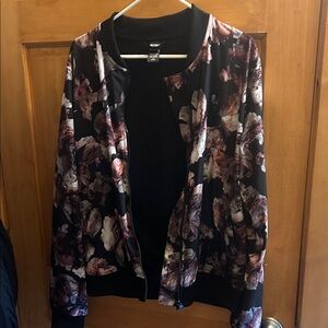 Victoria’s Secret Sport Black & Pink Floral Bomber Jacket Womens Size Large